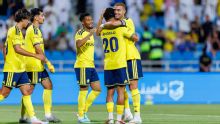Cristiano Ronaldo sai do banco e marca belo gol em goleada do Al Nassr