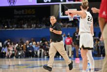 Sex toys thrown onto court during Sky's game vs. Valkyries