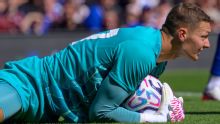 Record for Premier League's tallest ever player is broken
