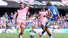 Return to Sender: Ex-Sunderland man Jack Clarke ruins Elvis Presley kit debut