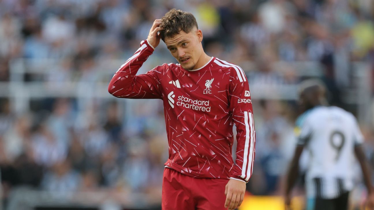 New coach, same Reds: Iraola has work cut out for him as Liverpool struggle in opener