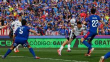 Javier Correa le da la ventaja a Colo Colo en el Superclásico