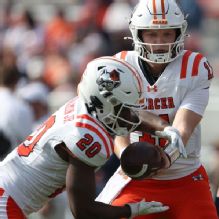 Sources: Oregon State names Braden Atkinson starting QB