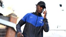 ¿Por qué Moisés Caicedo no jugó en el debut de Chelsea en la Premier League 2026/27?