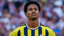 Transfer Oosterwolde van Fenerbahçe naar AS Roma op laatste moment afgeketst