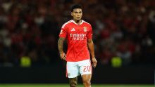 Benfica quer saída de Richard Ríos por espaço a novo reforço e aguarda ofertas de R$ 240 milhões
