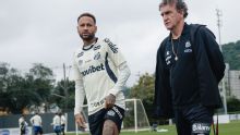 Cuca isenta Neymar de culpa e lista motivos que tiraram craque de Palmeiras x Santos: 'Por ele, teria jogado'