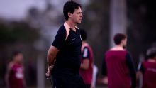 Sport negocia com jogador do Corinthians e aguarda aval de Diniz por reforço