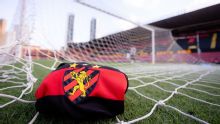 Sport tenta contratação de atacante ex-Flamengo e Manchester City