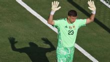 Dibu Martínez é oferecido ao Chelsea, que avalia contratação