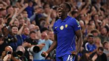 Danny Welbeck scores on debut as Chelsea beat Luton in Carabao Cup