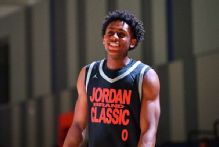 Michigan freshman McCoy's injury mars exhibition win in Croatia