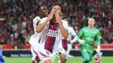PSG score 2 stoppage-time goals to rescue draw at Lille