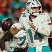 Jacksonville Jaguars acquire Quinn Ewers from Miami Dolphins