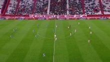 ¿Qué quiso hacer? El insólito blooper sacando del medio en Huracán vs. Estudiantes (RC)