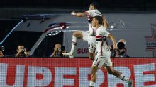 São Paulo vence Red Bull Bragantino, encerra jejum de quatro meses no Brasileirão e respira contra o rebaixamento