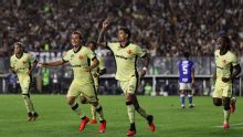 Vasco vence Cruzeiro e dorme fora do Z4; Lamacchia é aplaudido