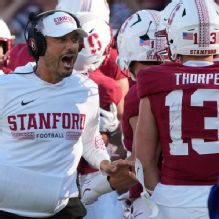 Stanford Cardinal use fourth-quarter flurry to win opener