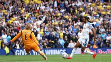 Dominic Calvert-Lewin scores late equaliser to salvage a 1-1 draw with Brentford at Elland Road