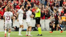 Presidente do Fluminense reclama de pênalti para o Athletico-PR após empate: 'Inacreditável o que aconteceu'