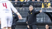Aguirre, tras la derrota de Peñarol en el clásico: "Terminamos perdiendo un partido que duele mucho"