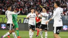 Colo Colo aplastó a Audax y estiró su ventaja en la Liga de Primera