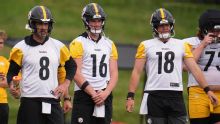 Steelers se quedan con Rudolph, Howard, Allar detrás de Rodgers