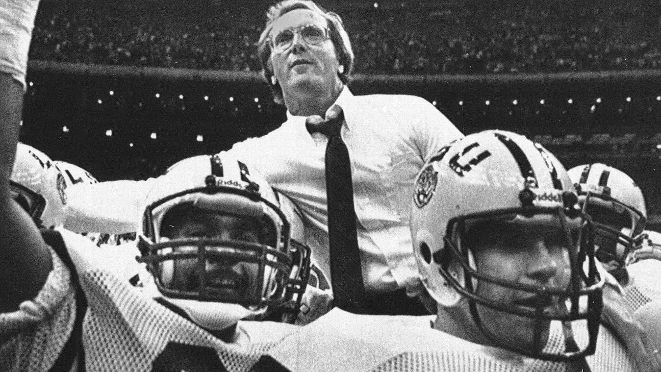 Former LSU coach Stovall, 'Mr. Everything,' dies