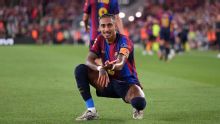 Jornal espanhol vai à loucura após Raphinha igualar marca de Messi e assumir artilharia de LALIGA: 'Genial'