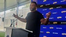 Aaron Donald no practicó con Rams; su estatus para S1, incierto