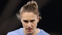 Man City's Vivianne Miedema to miss start of WSL season with knee injury