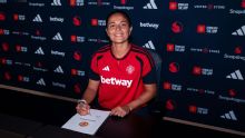 Man United sign Mexico's Rebeca Bernal from Washington Spirit