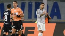 Aplausos para el 10: se detuvo el partido entre Boca y Vélez para homenajear a Leo Messi