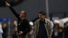 Abel Ferreira revela condição por reforços no Palmeiras: 'Maior risco da vida é não arriscar'