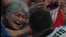 ¡Maravilloso! La emocionante reacción de una fans del CF Montreal por Alexis