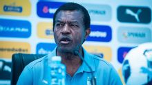 Sporting Cristal condenó agresión de hinchas a Julio César Uribe