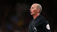 Mike Dean's 'games' claim is 'nonsense' - ex-Premier League ref Graham Scott