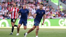 Enzo Le Fée scores late penalty for Sunderland in lively 1-1 draw with Brentford