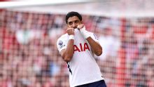 Roberto De Zerbi says wrong decisions cost Tottenham as wait for first Premier League win goes on