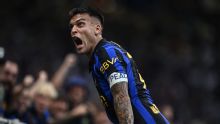 Lautaro Martínez scores stoppage-time winner as Inter come from two down to beat Napoli