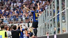 Lautaro Martínez brace seals thrilling comeback win for Inter over Napoli