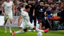 Wrexham boss Parkinson fumes at potential 'leg-breaking' tackle