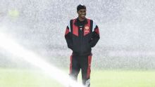 Premier League live updates: Man United face Everton