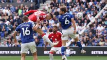 Premier League live updates: Man United re-take lead vs. Everton