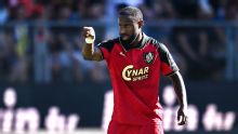 John Yeboah anotó un golazo para Venezia, que no pudo ante Frosinone