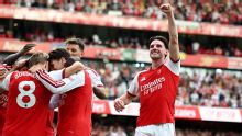 Premier League live updates: Arsenal lead Chelsea in back-and-forth game