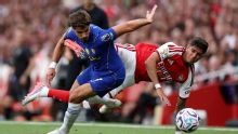 Piero Hincapié entró y cumplió en la victoria de Arsenal ante Chelsea
