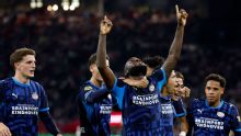 PSV vindt extra versnelling in topper: "De wissels van Ajax konden niet mee in het hoge tempo"