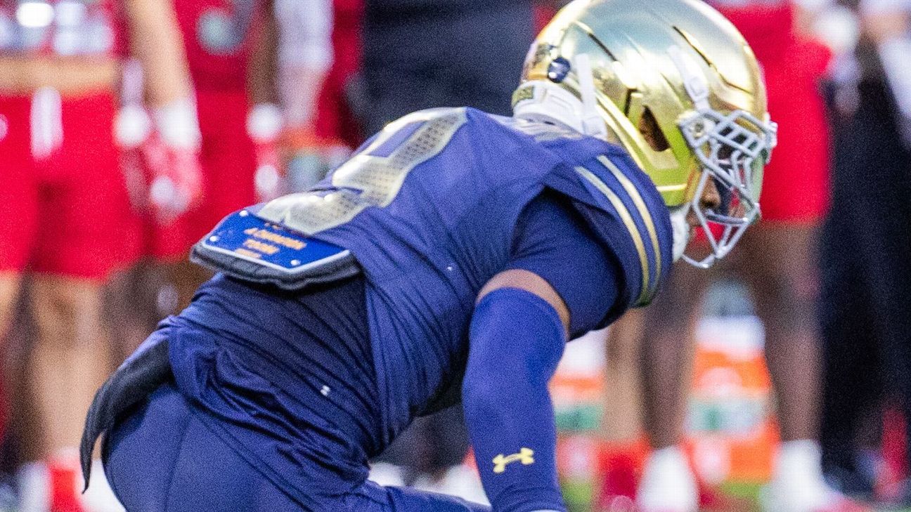 Johnson, Onye injured, leave Notre Dame's opener