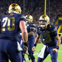 CJ Carr, Notre Dame pull away, beat Wisconsin in opener